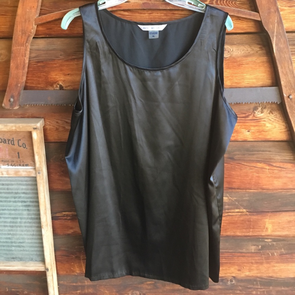 Peter Nygard Black cami size xl